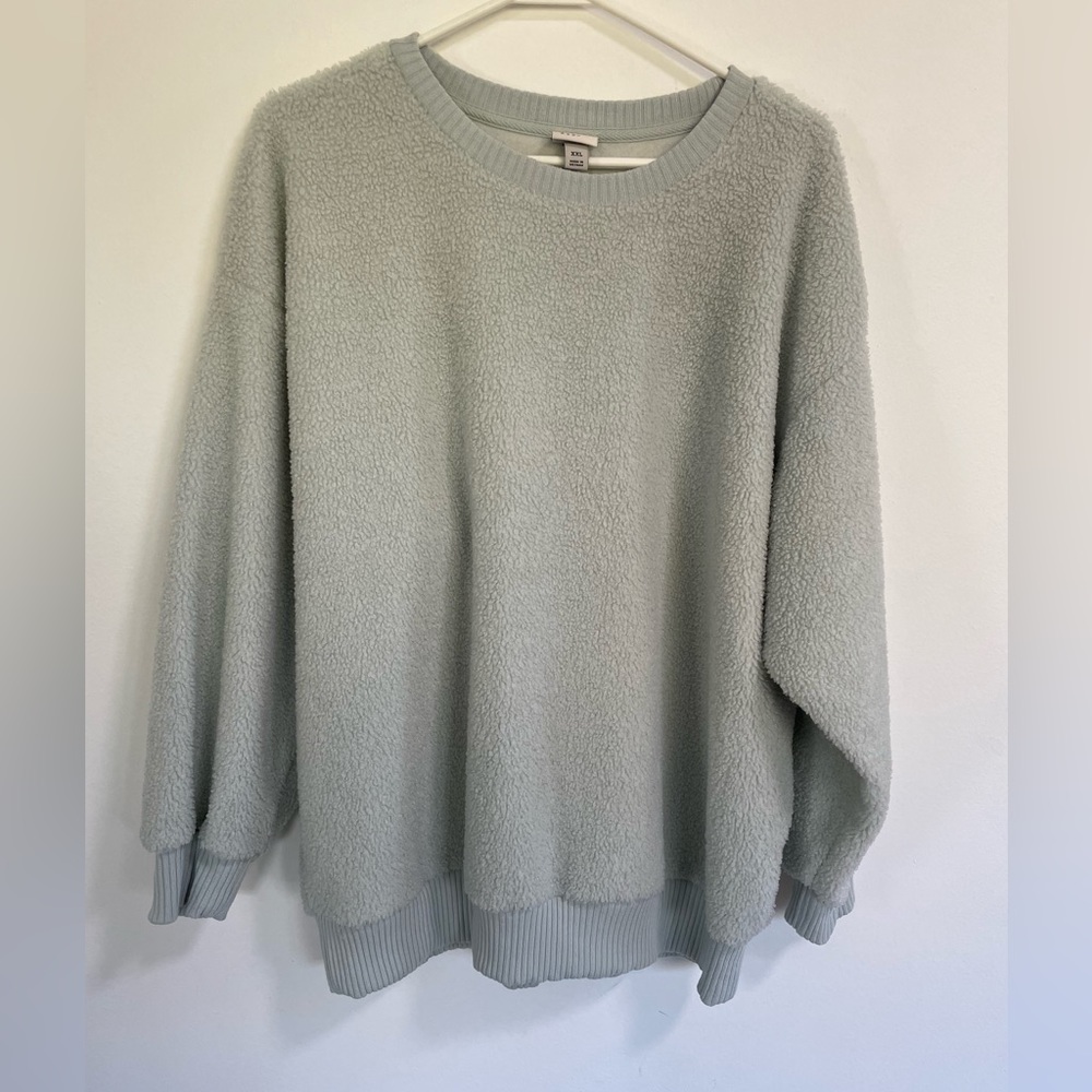 A new day teddy fleece light blue crewneck size XXL